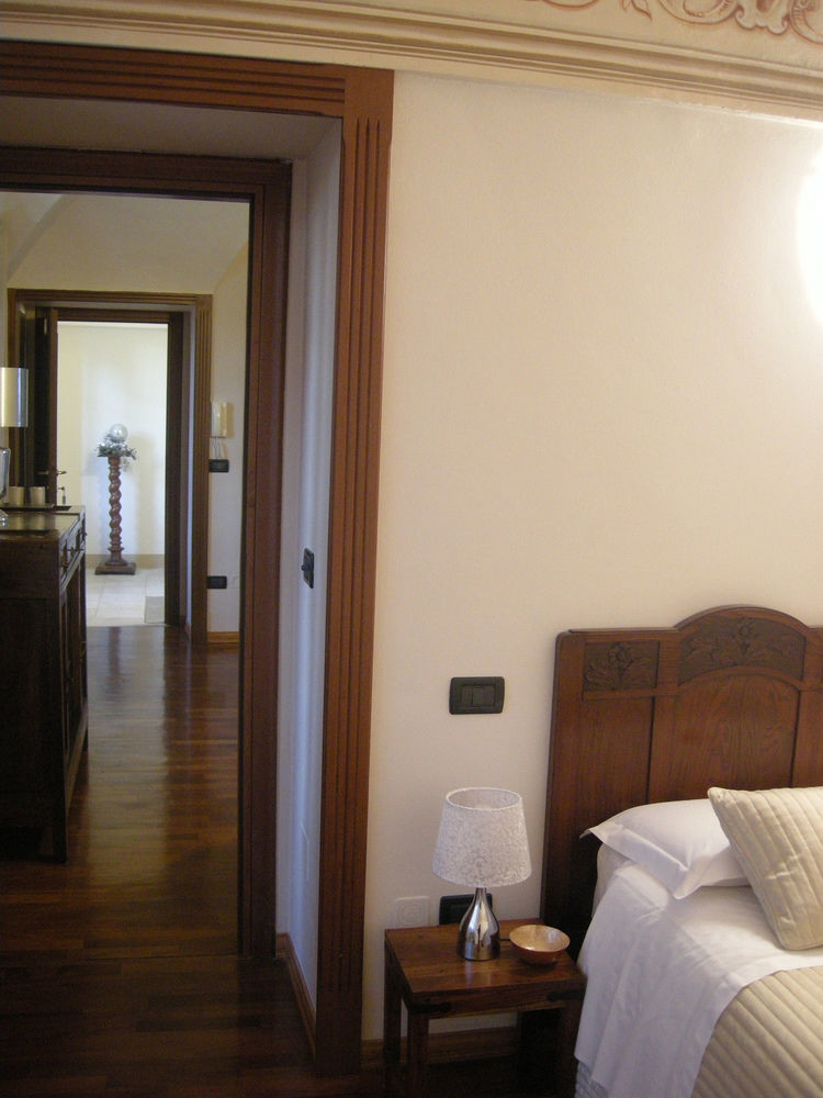Villa Scati Bed And Breakfast Melazzo Eksteriør billede