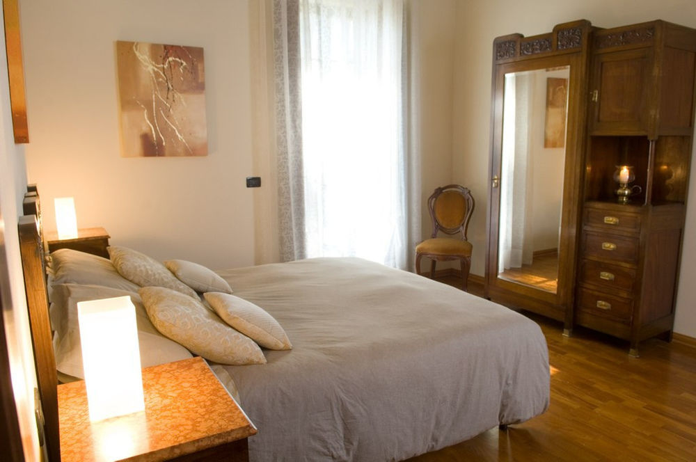 Villa Scati Bed And Breakfast Melazzo Eksteriør billede