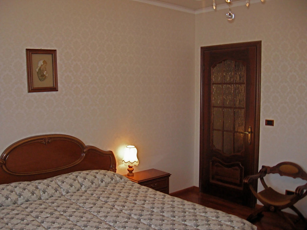 Villa Scati Bed And Breakfast Melazzo Eksteriør billede