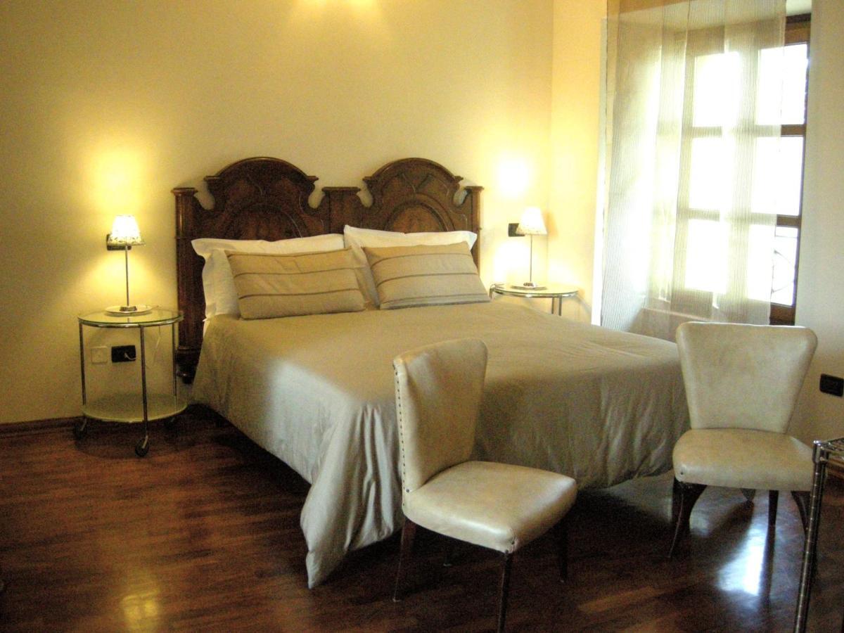 Villa Scati Bed And Breakfast Melazzo Værelse billede