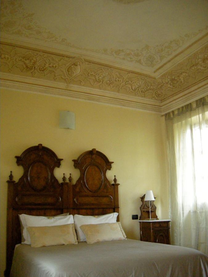 Villa Scati Bed And Breakfast Melazzo Værelse billede